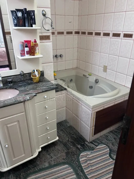 Casa, 3 quartos, 225 m² - Foto 18