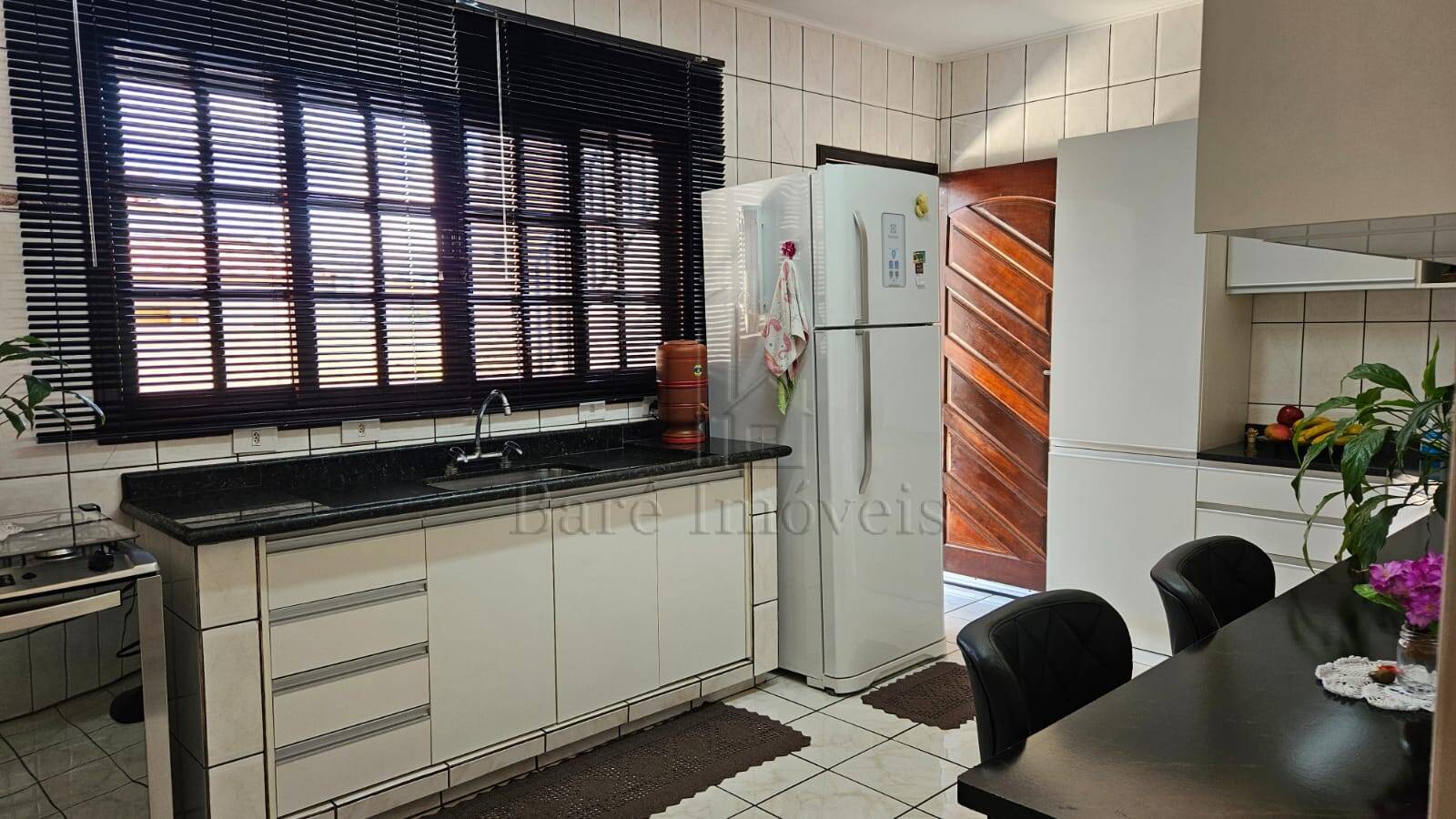 Casa, 2 quartos, 264 m² - Foto 4