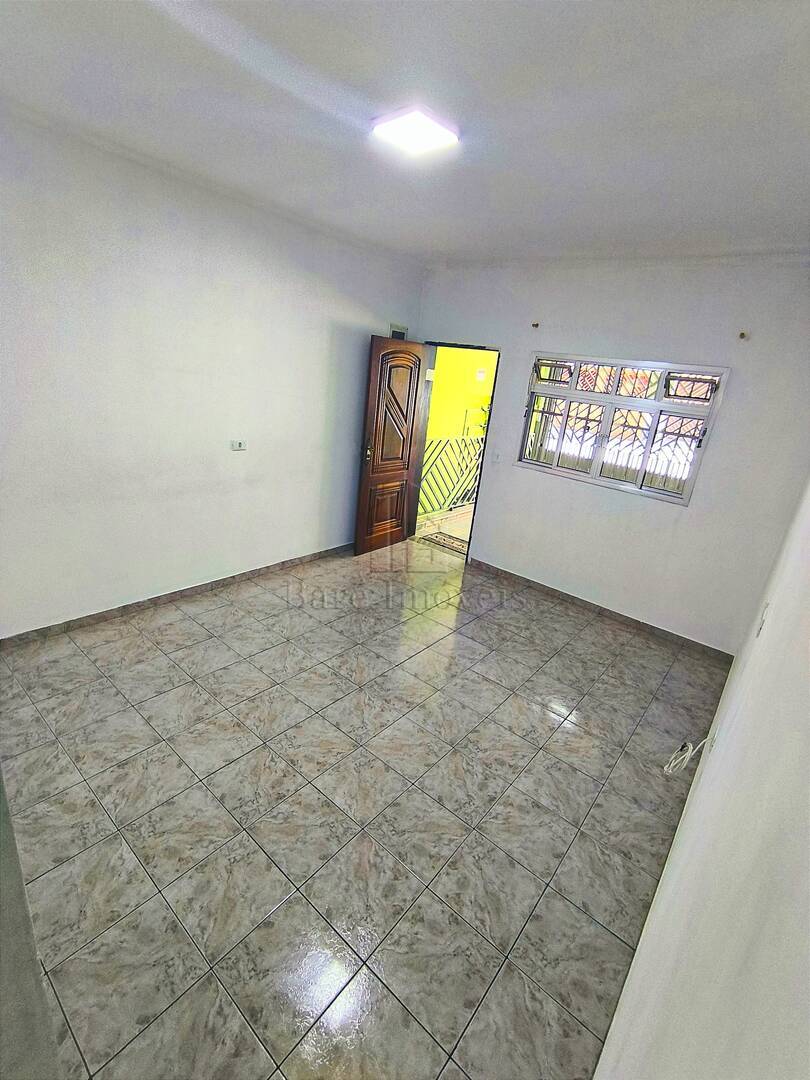 Sobrado à venda com 8 quartos, 243m² - Foto 17