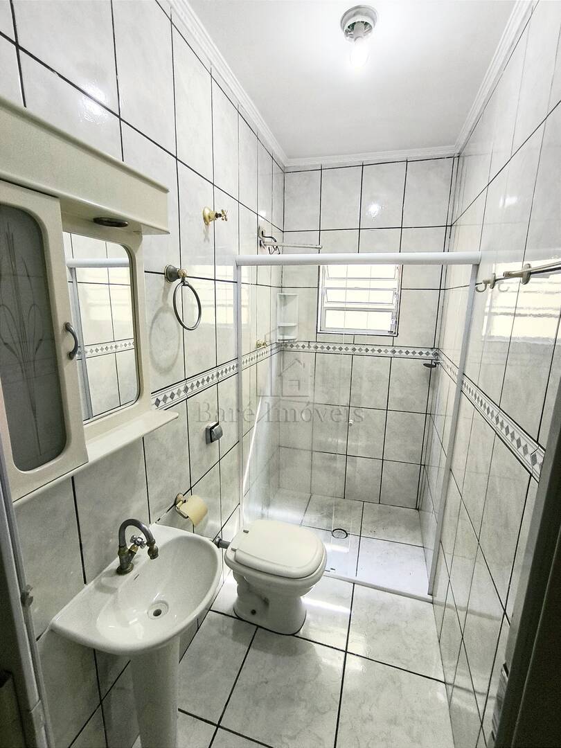Sobrado à venda com 8 quartos, 243m² - Foto 39