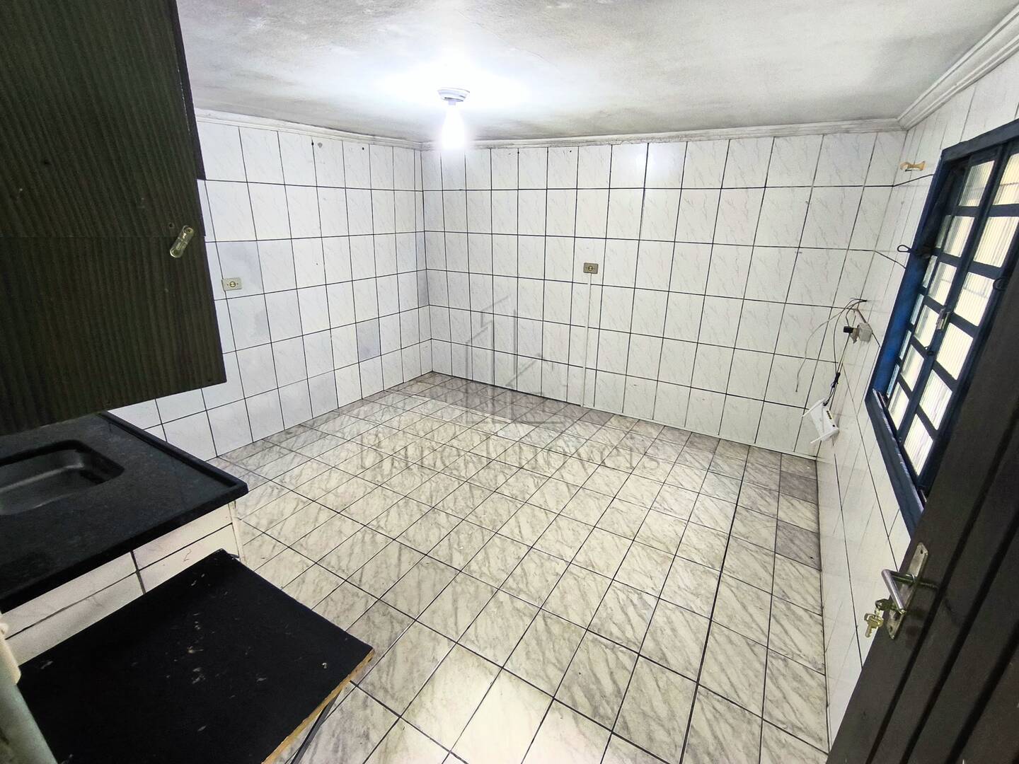Sobrado à venda com 8 quartos, 243m² - Foto 45