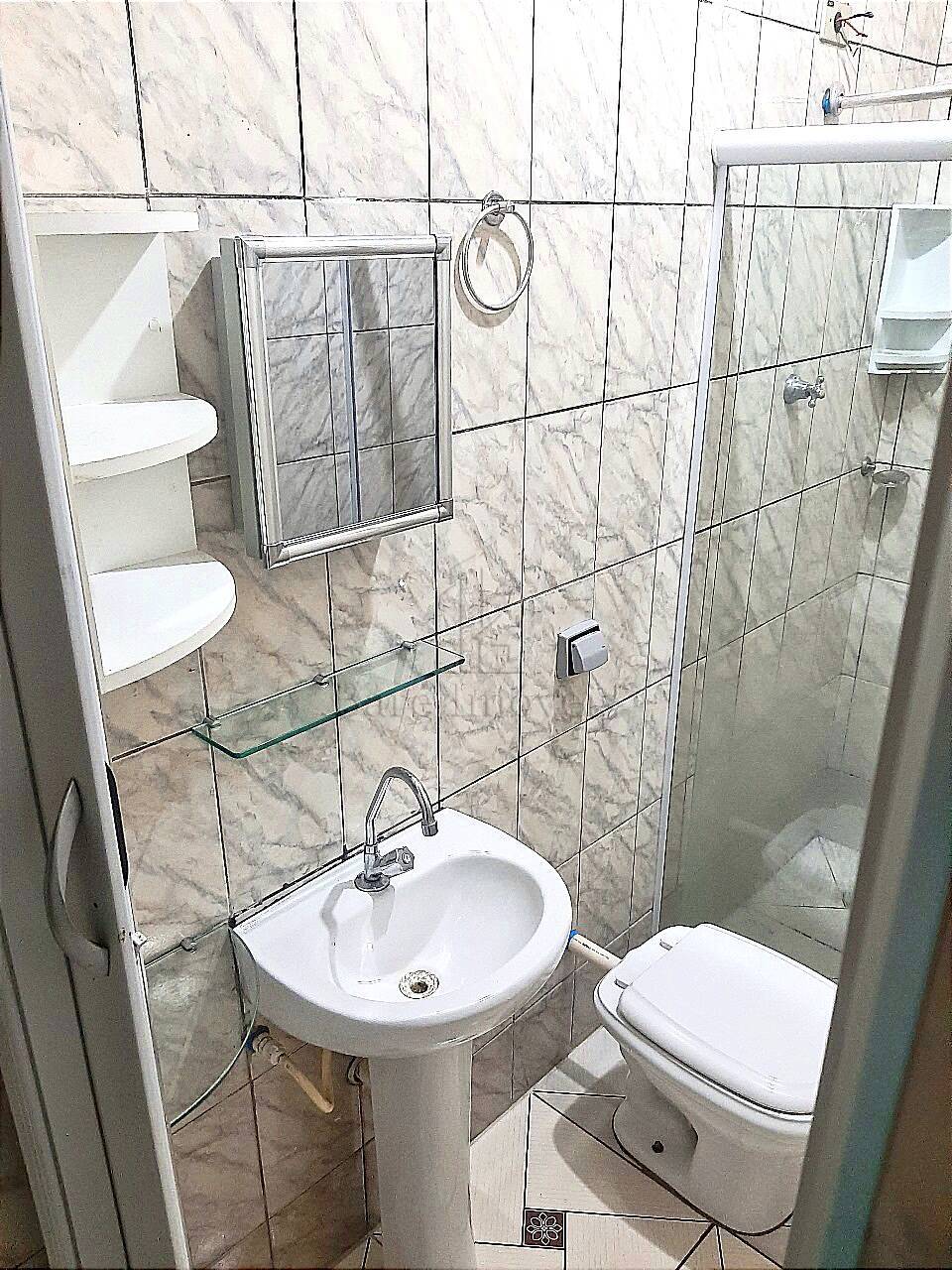 Sobrado à venda com 8 quartos, 243m² - Foto 59
