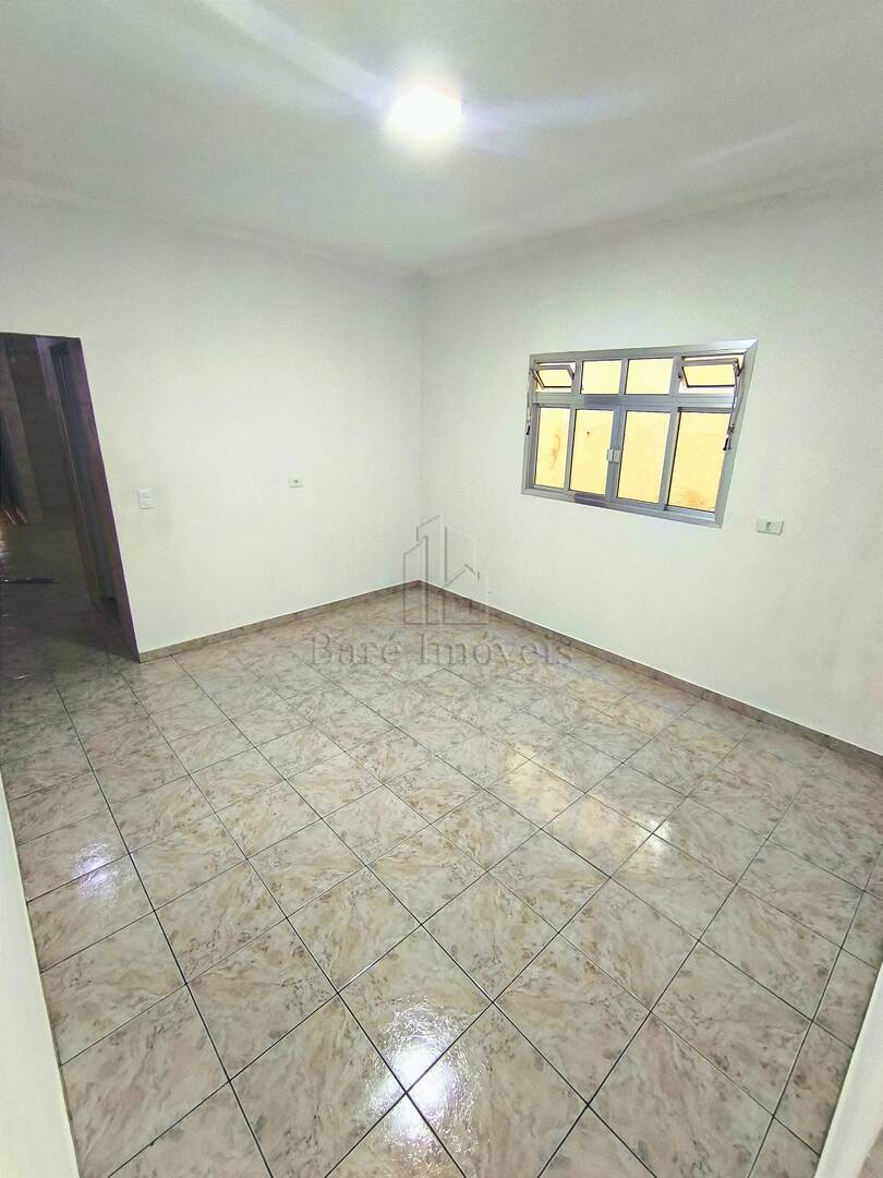Sobrado à venda com 8 quartos, 243m² - Foto 61