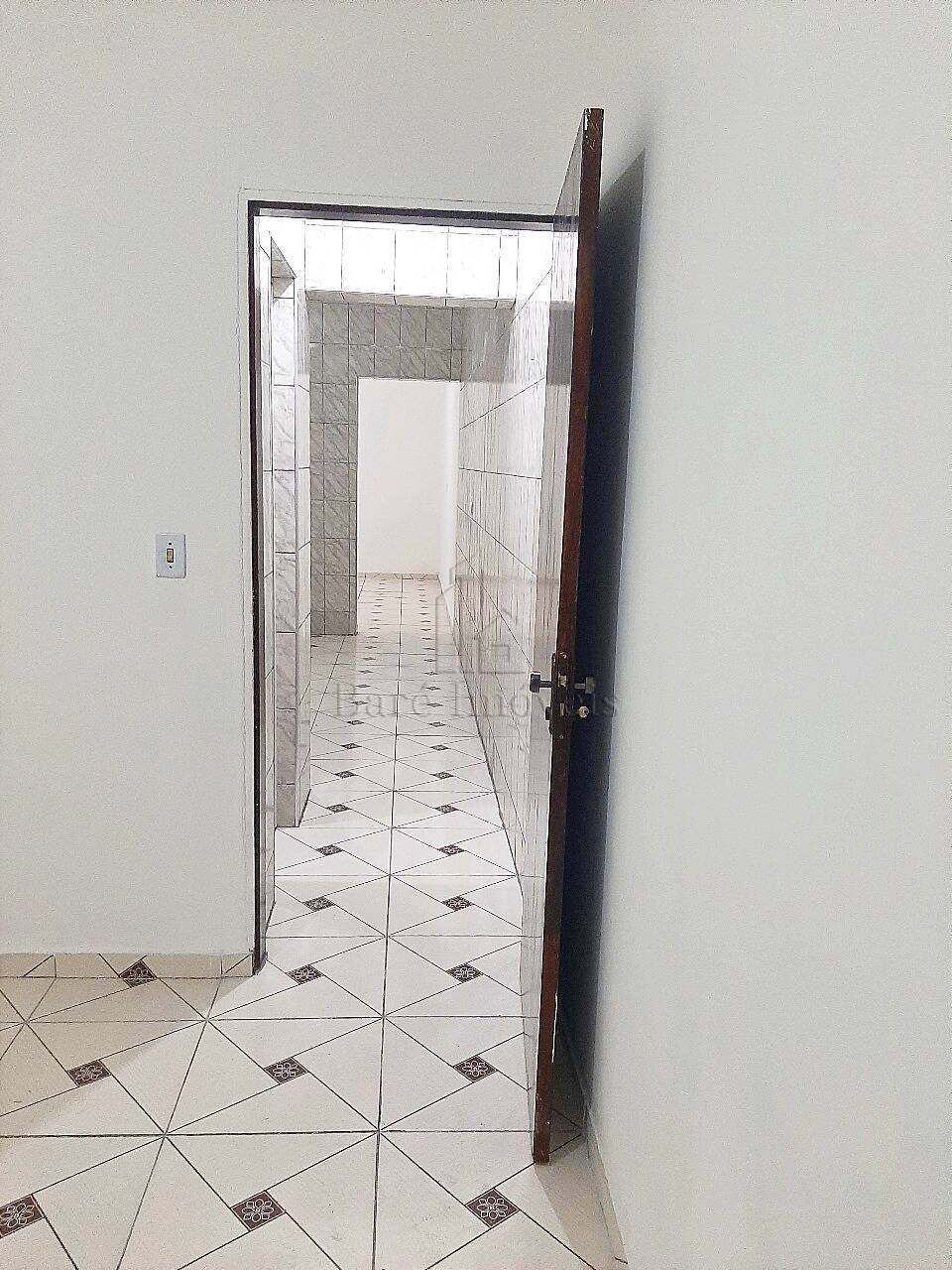 Sobrado à venda com 8 quartos, 243m² - Foto 64
