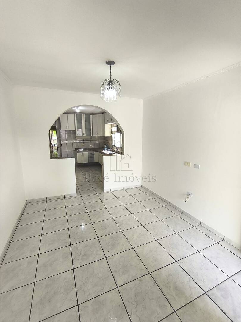 Sobrado à venda com 8 quartos, 243m² - Foto 73