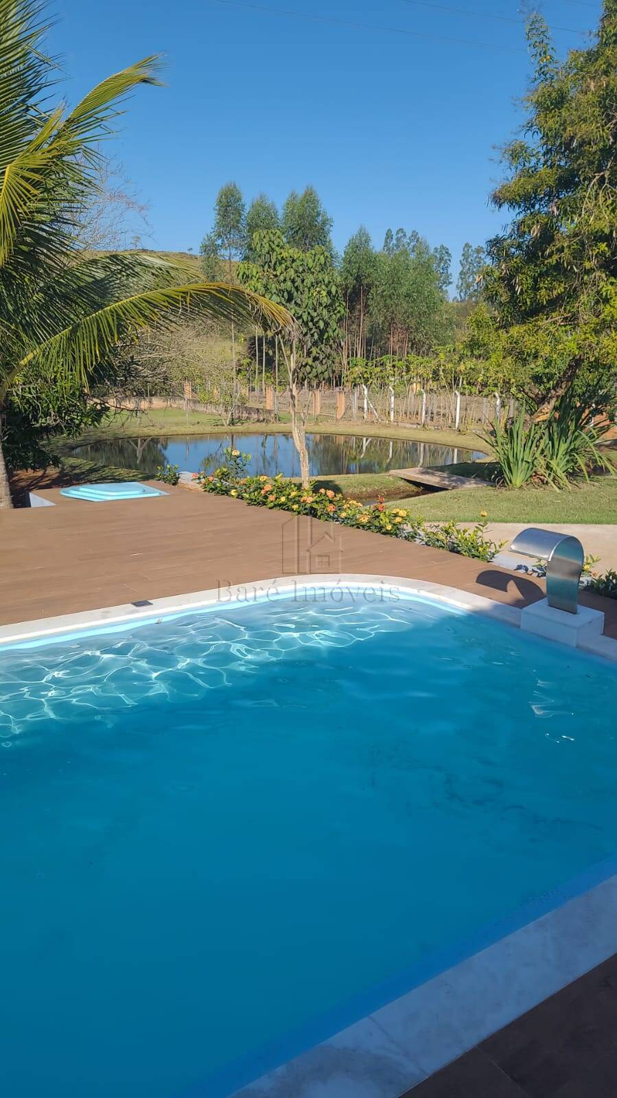 Chácara à venda com 4 quartos, 260m² - Foto 3