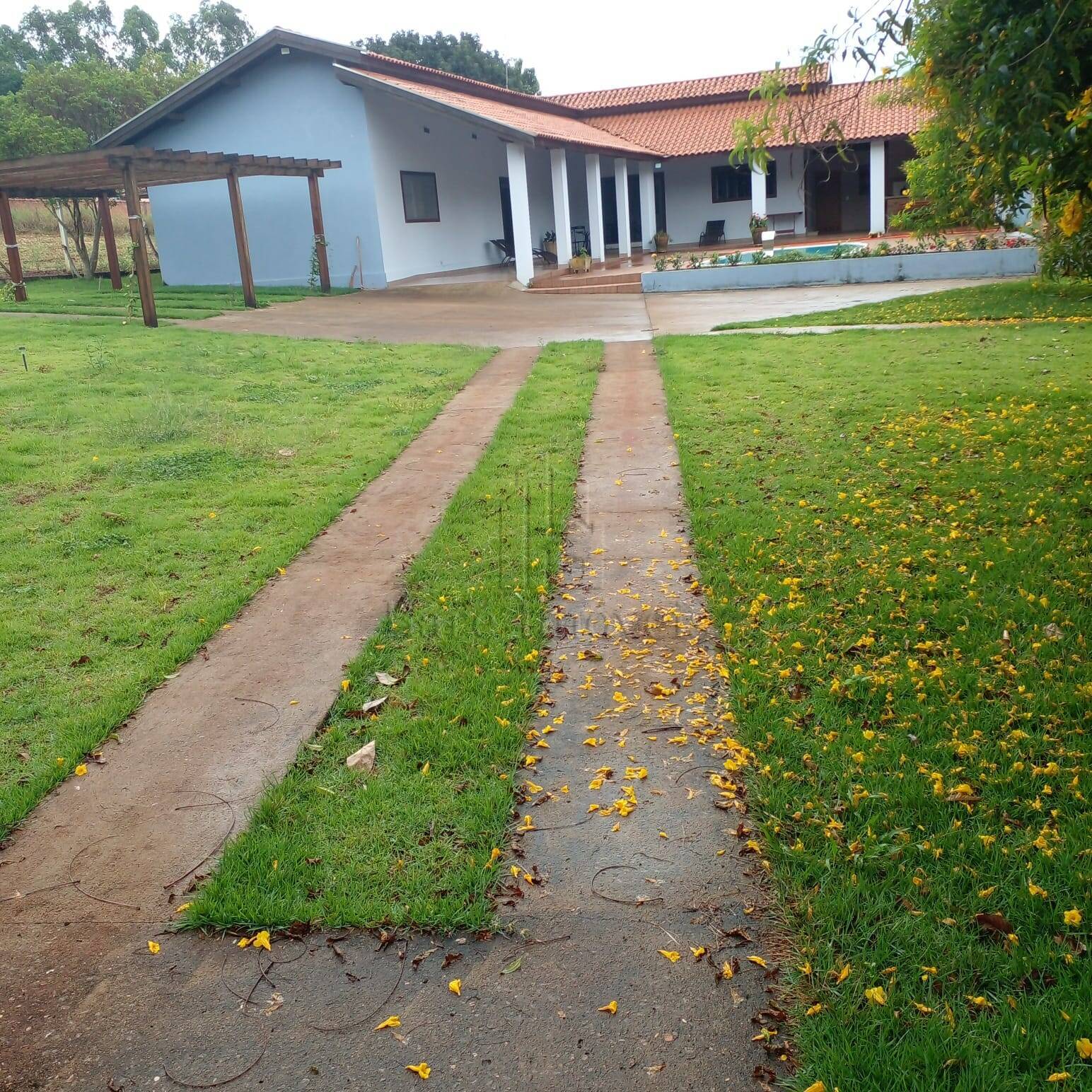 Chácara à venda com 4 quartos, 260m² - Foto 45