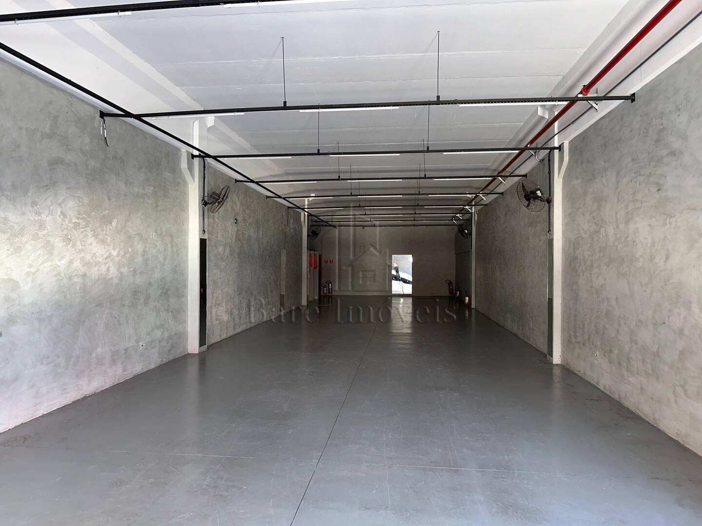 Loja-Salão, 212 m² - Foto 1