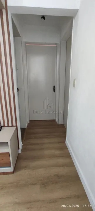 Apartamento à venda com 2 quartos, 55m² - Foto 11