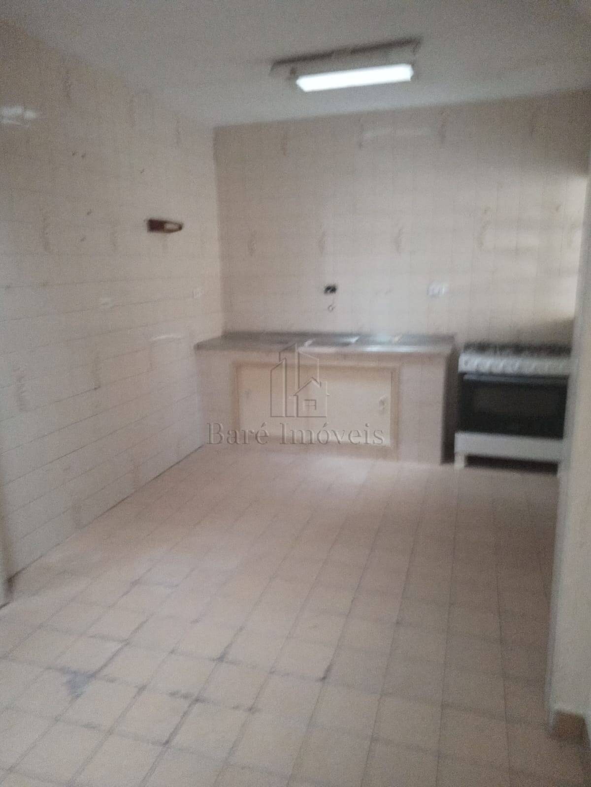 Casa, 4 quartos, 323 m² - Foto 1