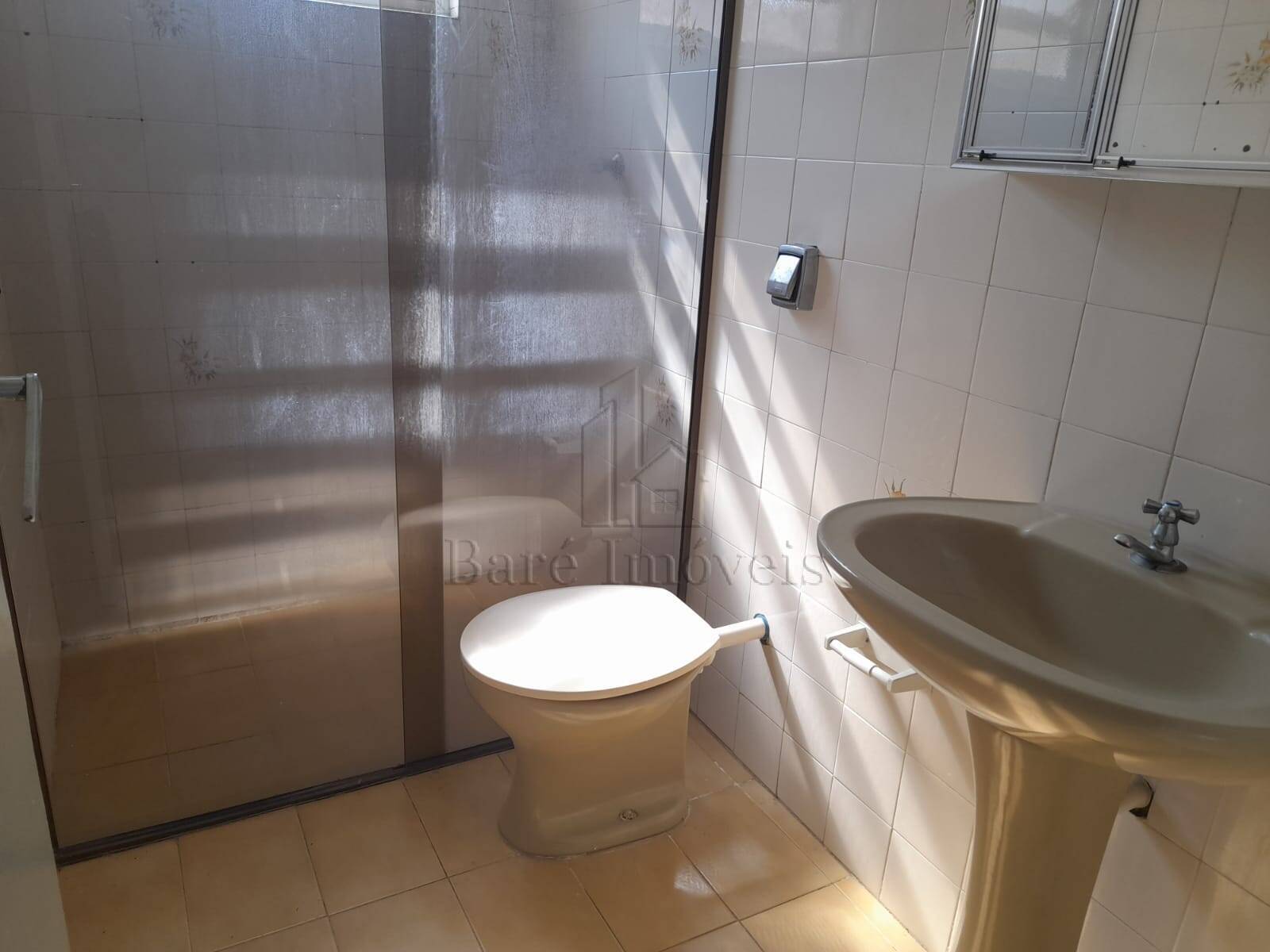 Casa à venda com 3 quartos, 125m² - Foto 2