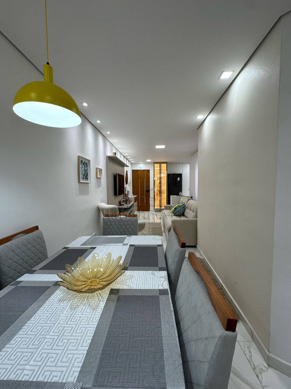 Apartamento, 2 quartos, 56 m² - Foto 1