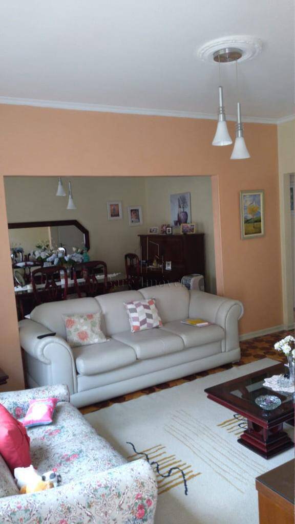 Casa, 4 quartos, 194 m² - Foto 1