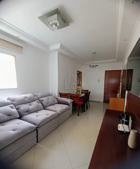 Apartamento à venda com 3 quartos, 140m² - Foto 1