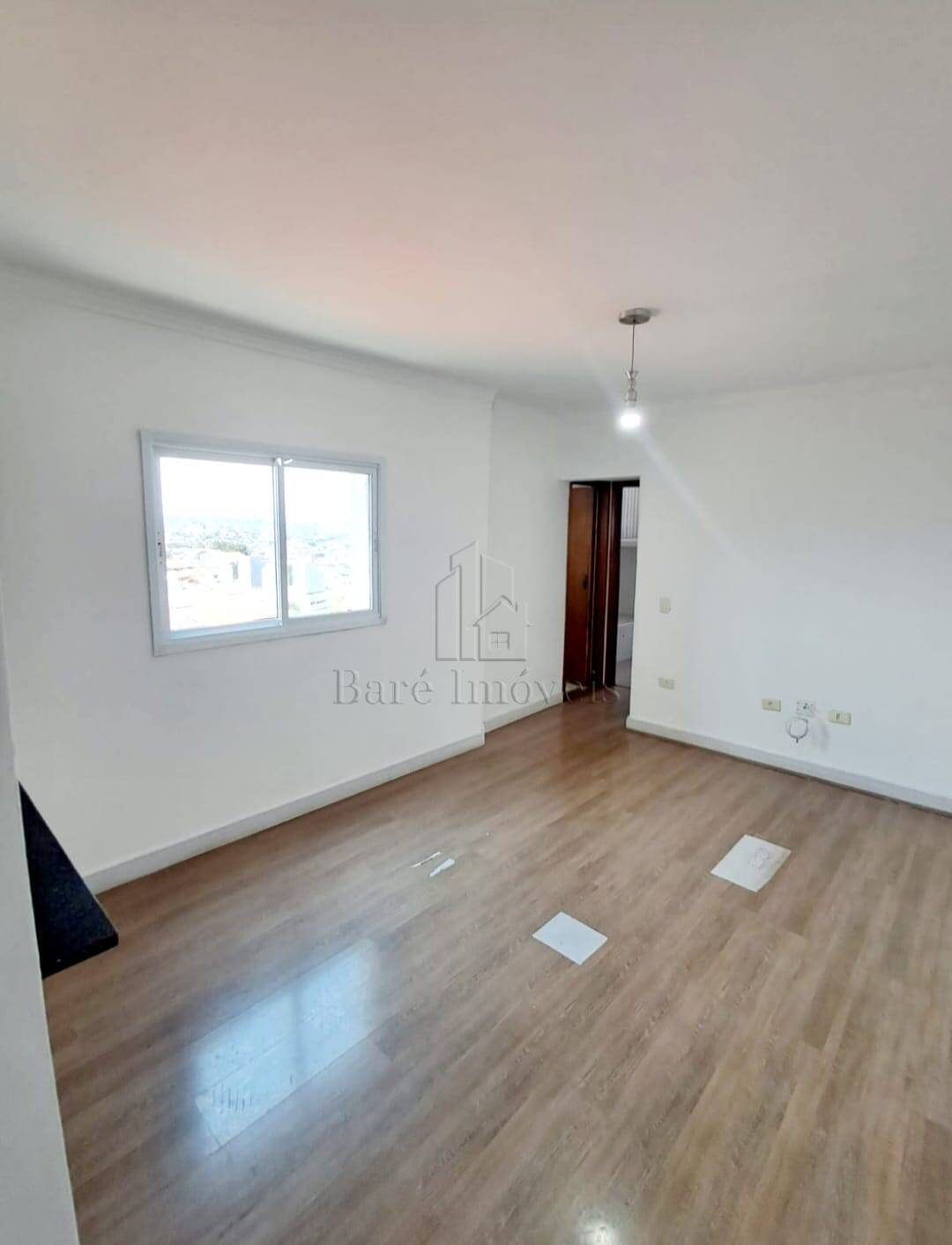 Apartamento à venda com 2 quartos, 104m² - Foto 2