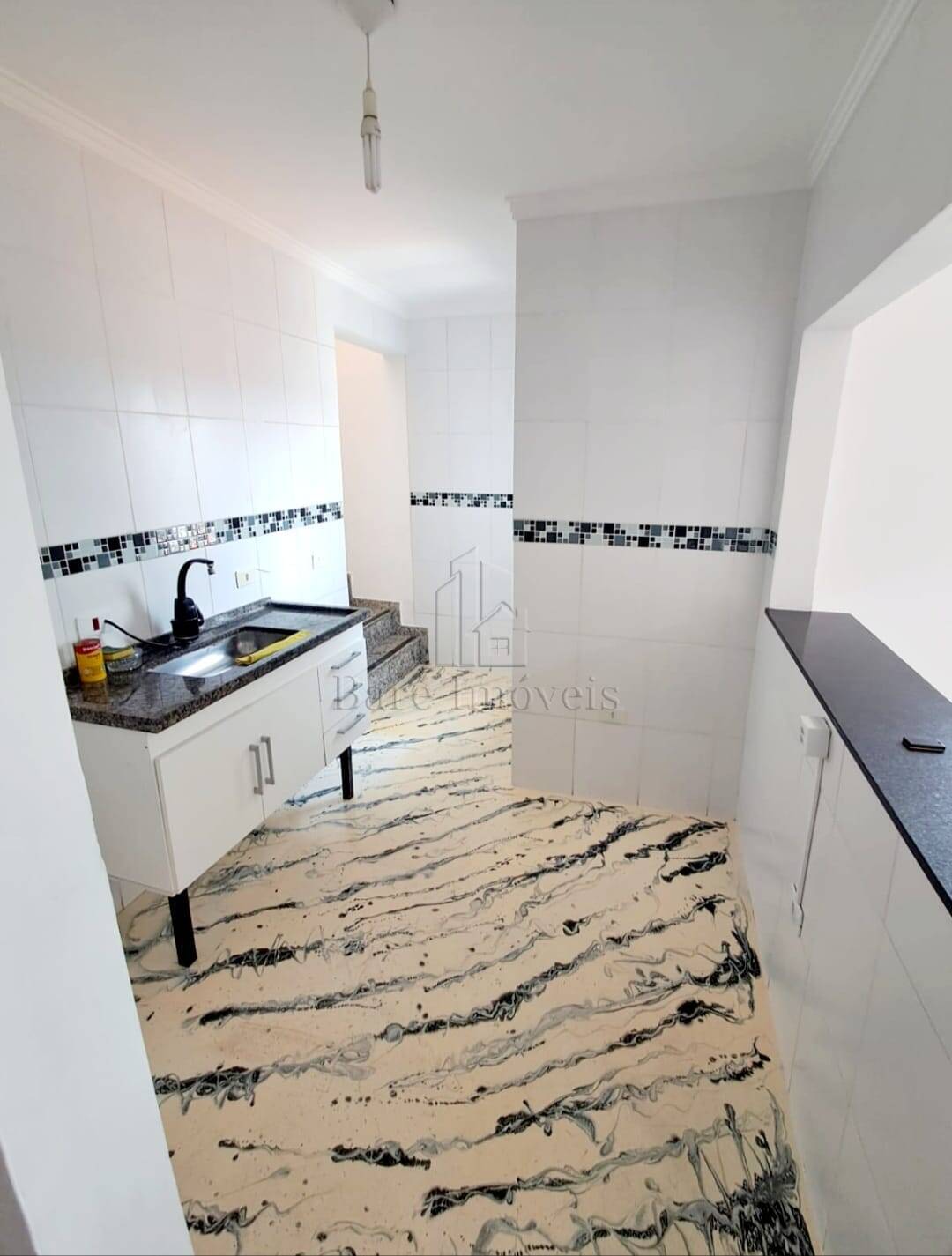 Apartamento à venda com 2 quartos, 104m² - Foto 4