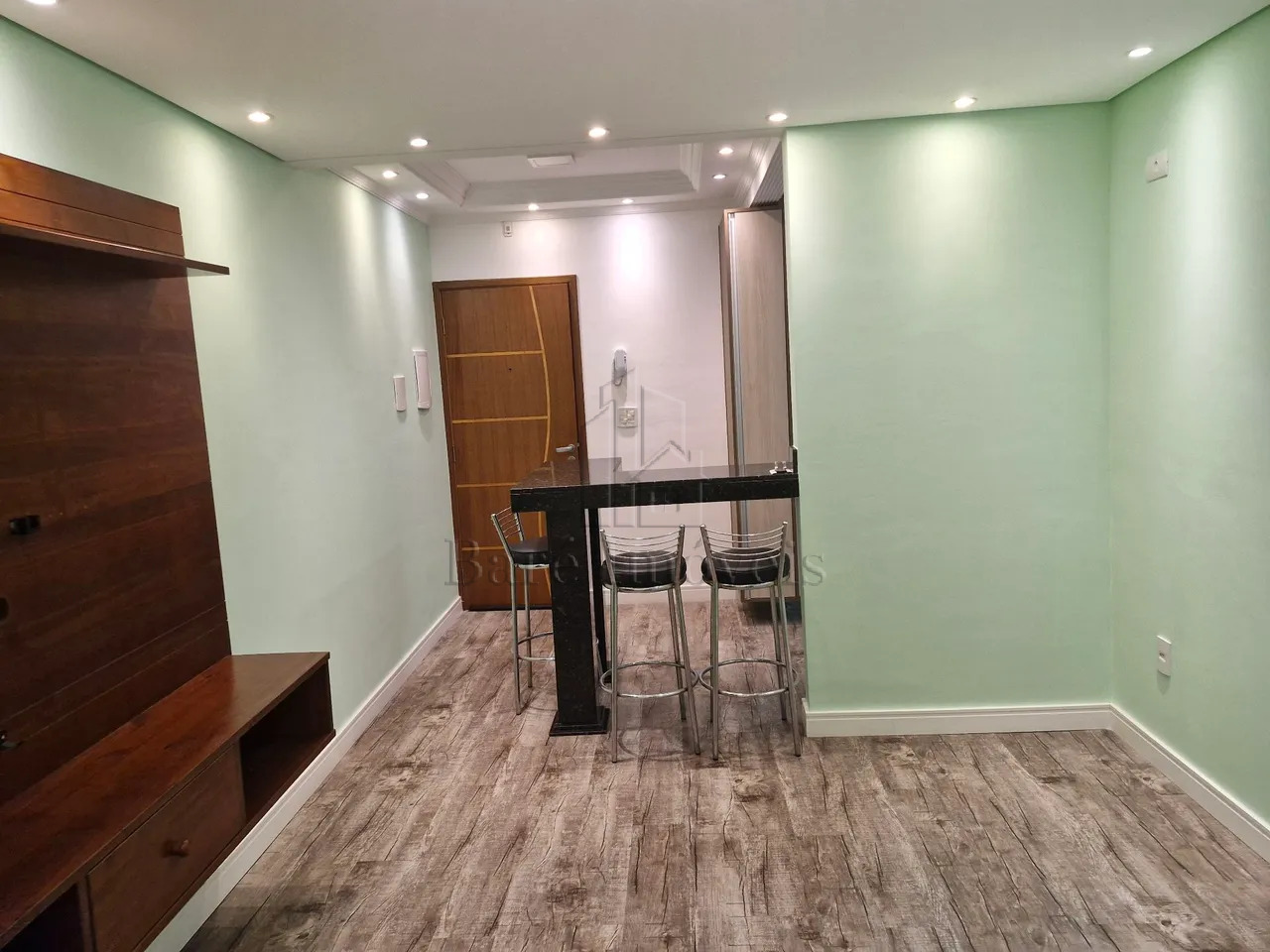 Apartamento para alugar com 2 quartos, 53m² - Foto 3