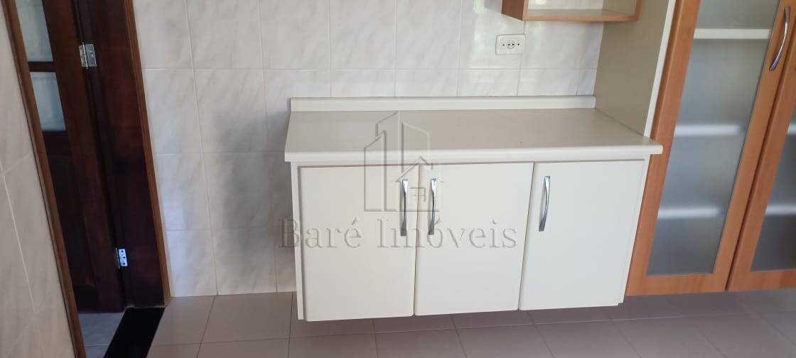 Casa à venda com 3 quartos, 130m² - Foto 9
