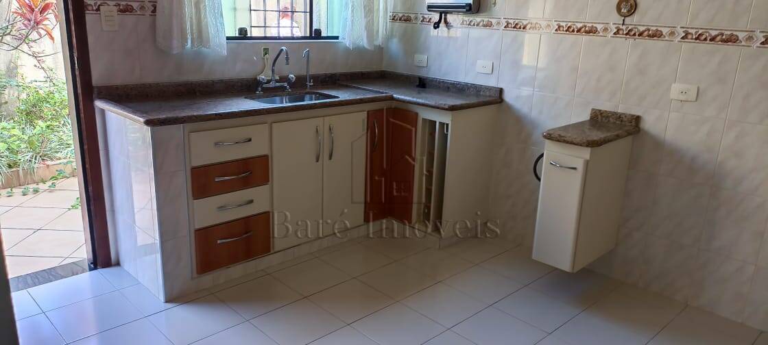 Casa à venda com 3 quartos, 130m² - Foto 11