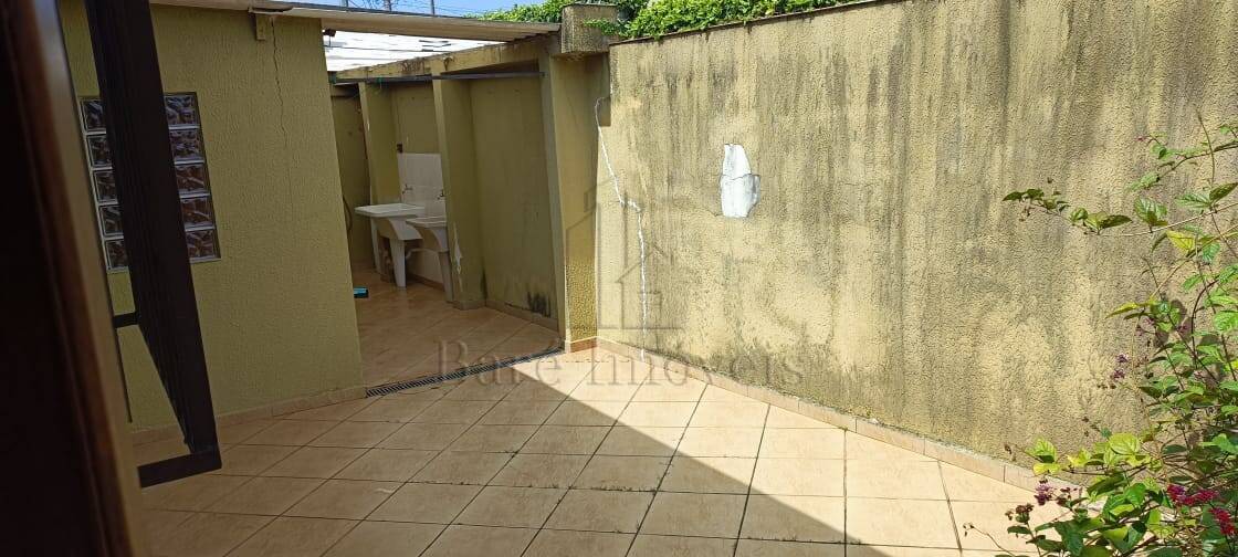 Casa à venda com 3 quartos, 130m² - Foto 29
