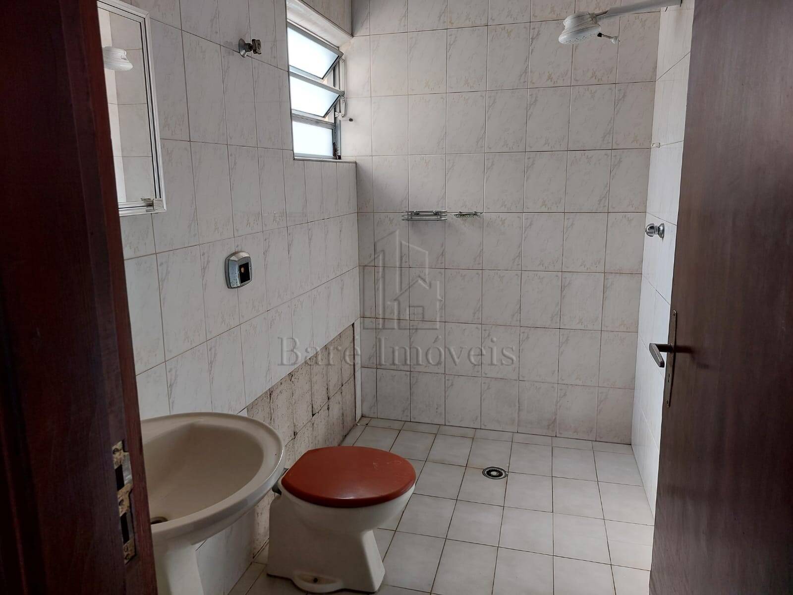 Sobrado à venda com 3 quartos, 240m² - Foto 8