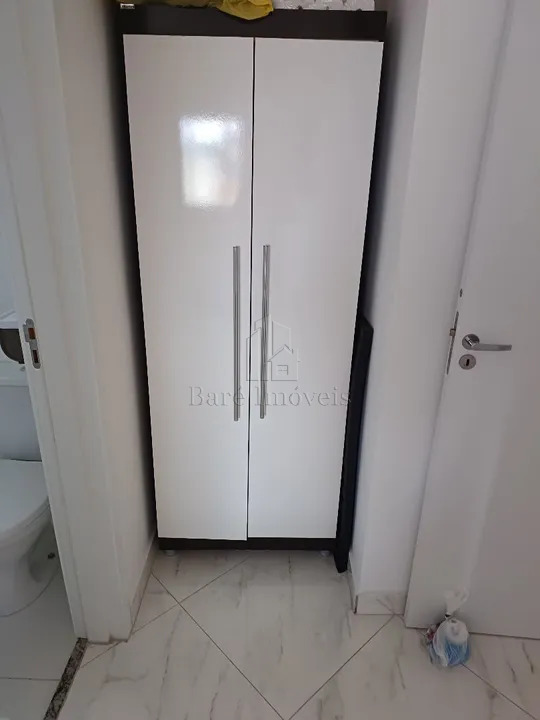 Apartamento à venda com 2 quartos, 57m² - Foto 15