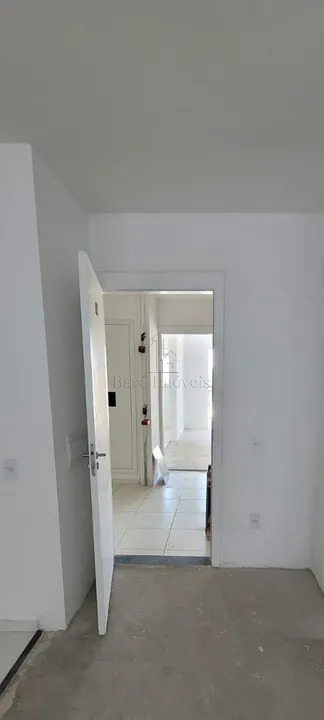 Apartamento à venda com 2 quartos, 50m² - Foto 5