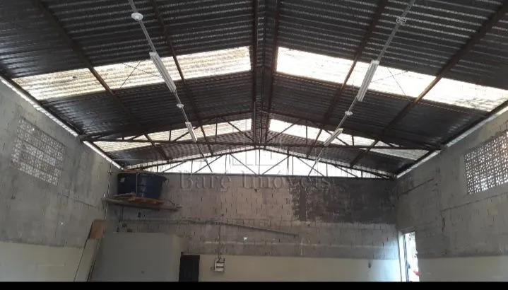 Depósito-Galpão-Armazém para alugar, 135m² - Foto 2