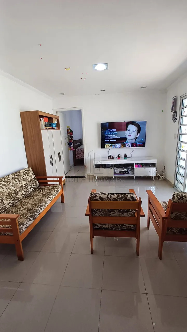 Casa à venda com 1 quarto, 240m² - Foto 3