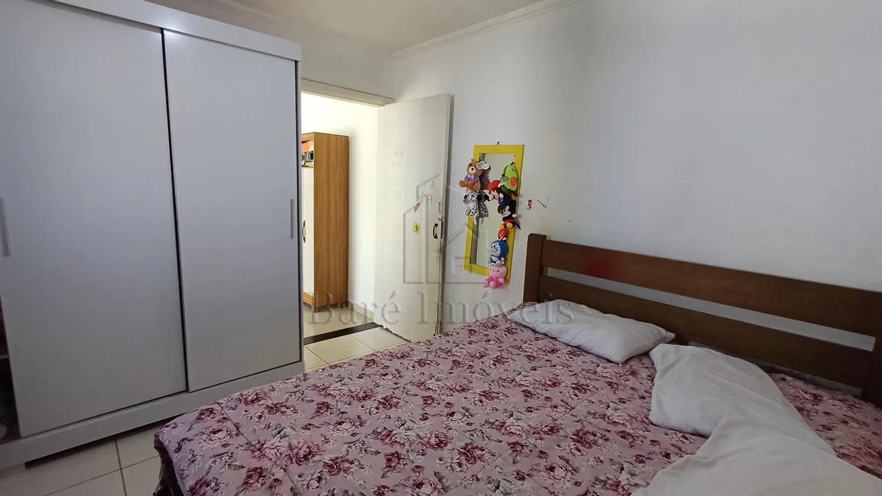 Casa à venda com 1 quarto, 240m² - Foto 10