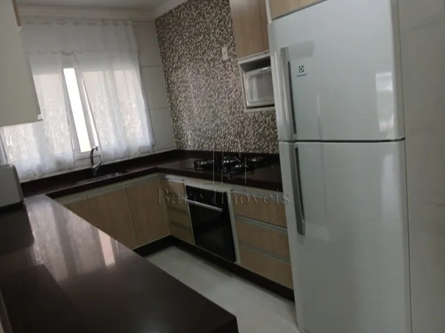 Apartamento à venda com 3 quartos, 112m² - Foto 3