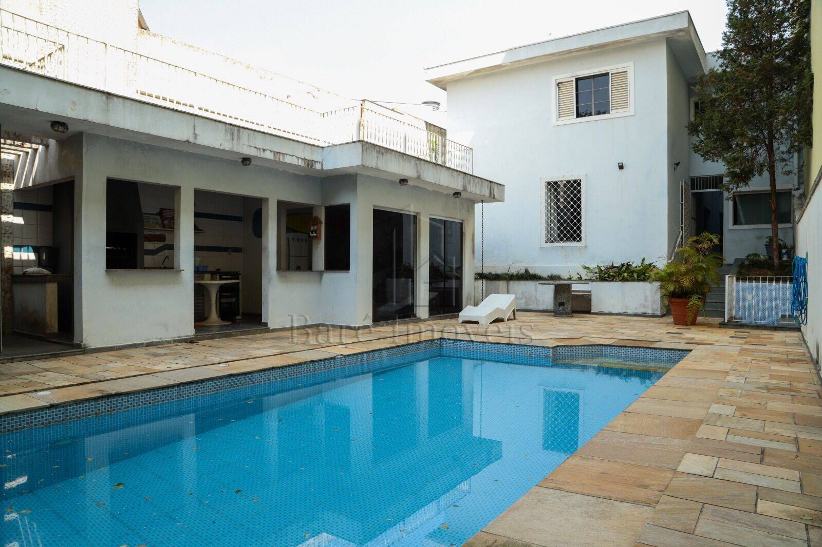 Sobrado, 4 quartos, 326 m² - Foto 2