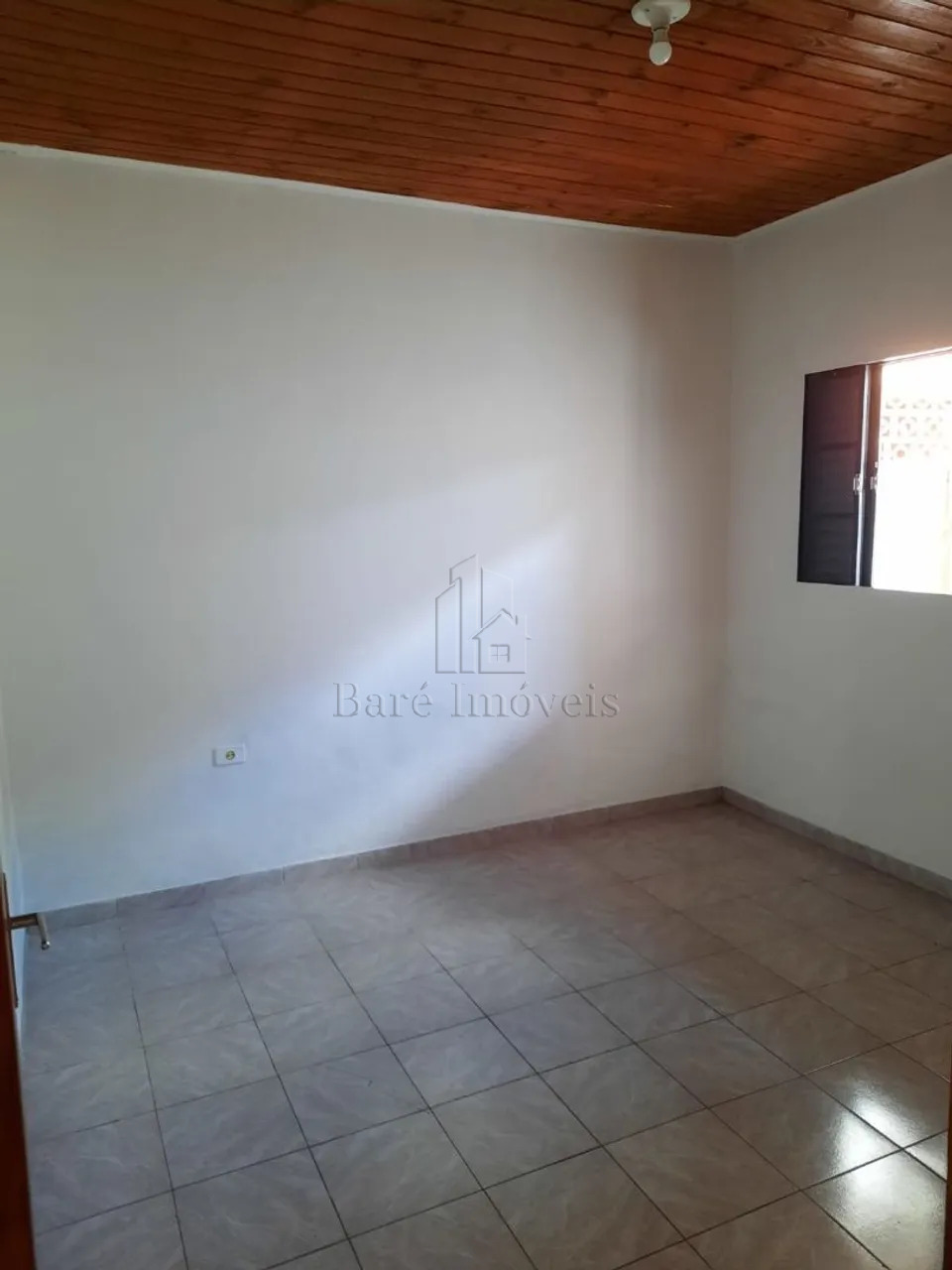 Casa à venda com 4 quartos, 242m² - Foto 5