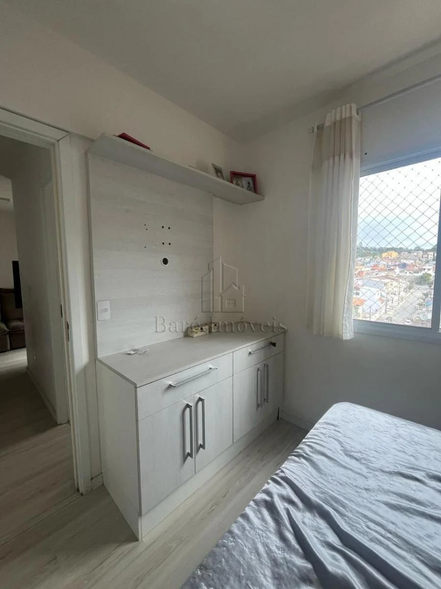 Apartamento à venda com 2 quartos, 45m² - Foto 2