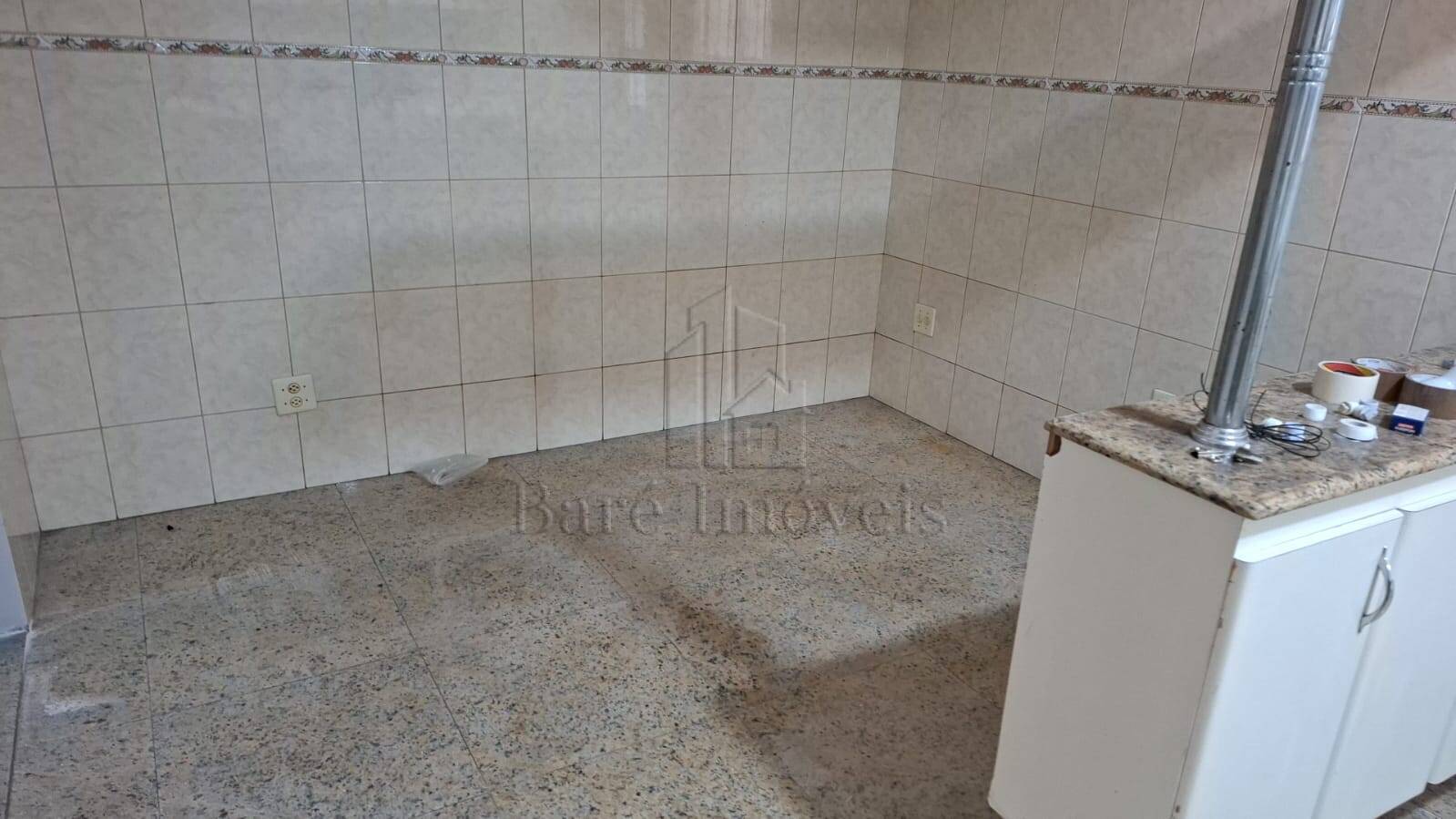 Sobrado para alugar com 3 quartos, 250m² - Foto 5
