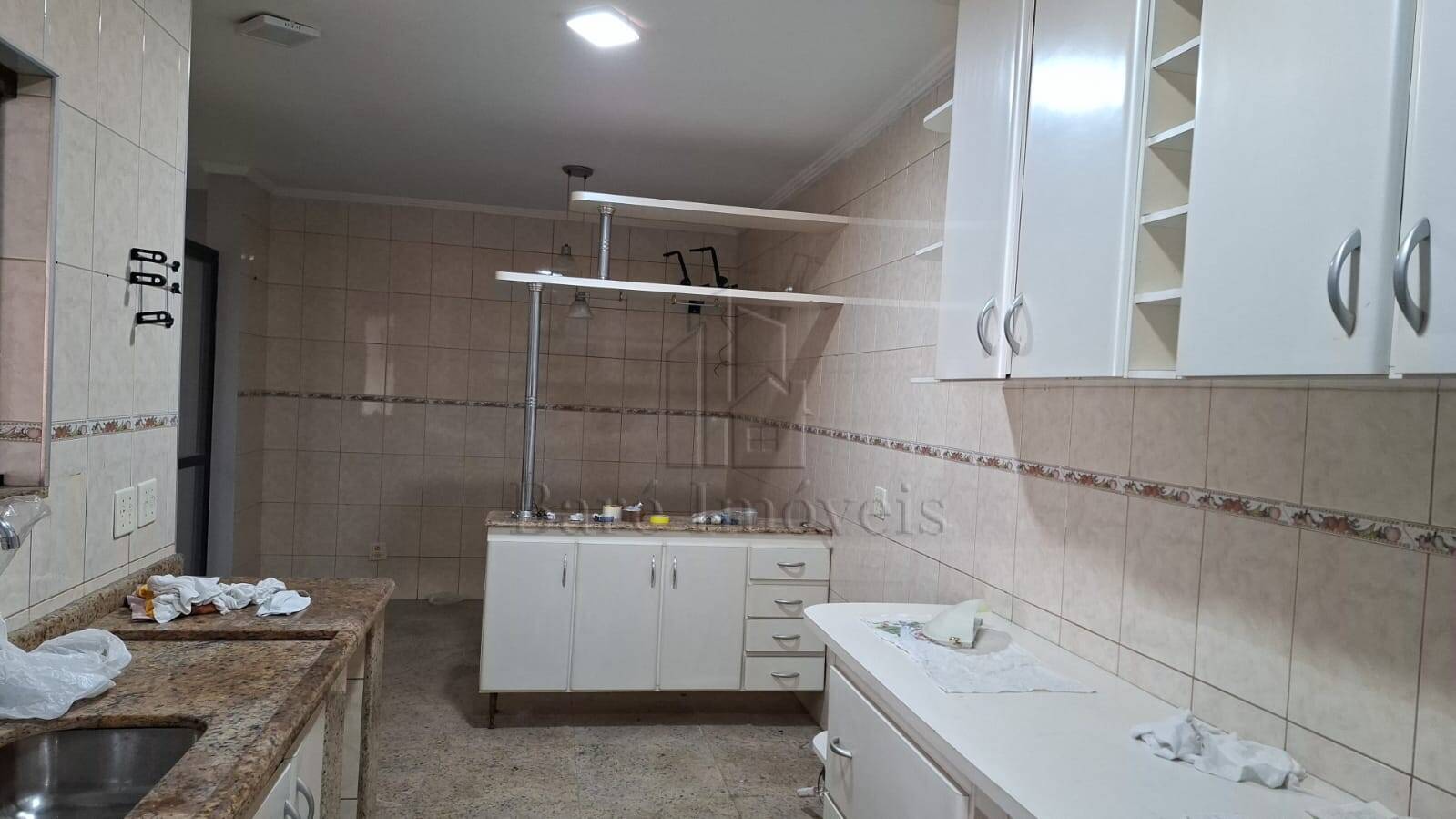 Sobrado para alugar com 3 quartos, 250m² - Foto 10
