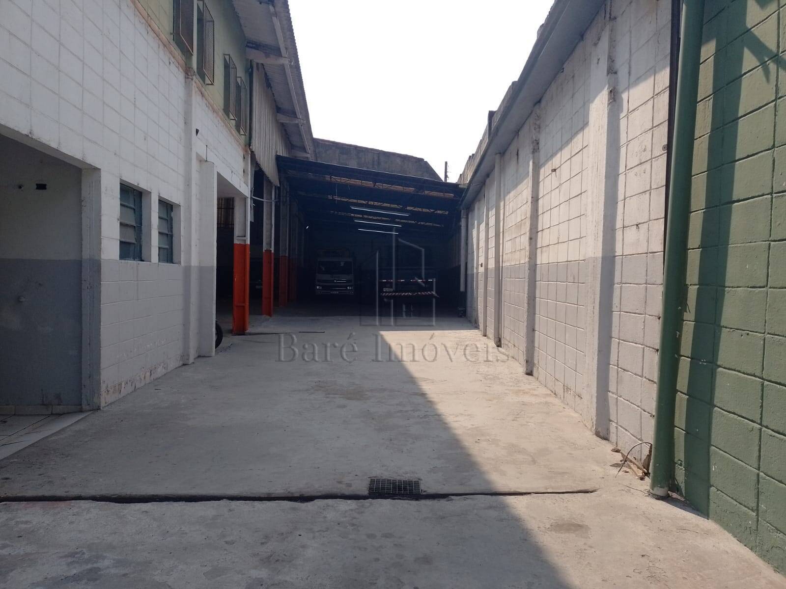 Depósito-Galpão, 950 m² - Foto 1