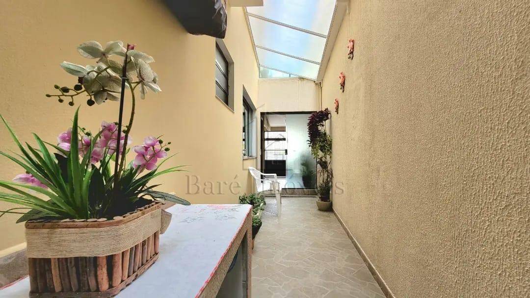 Sobrado à venda com 3 quartos, 245m² - Foto 28