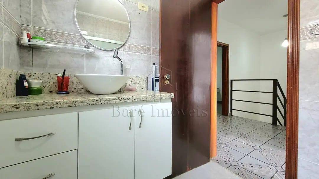 Sobrado à venda com 3 quartos, 245m² - Foto 42