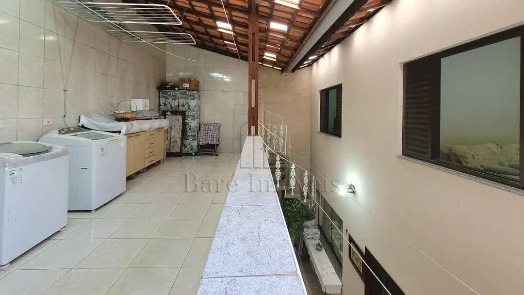 Sobrado à venda com 3 quartos, 245m² - Foto 40