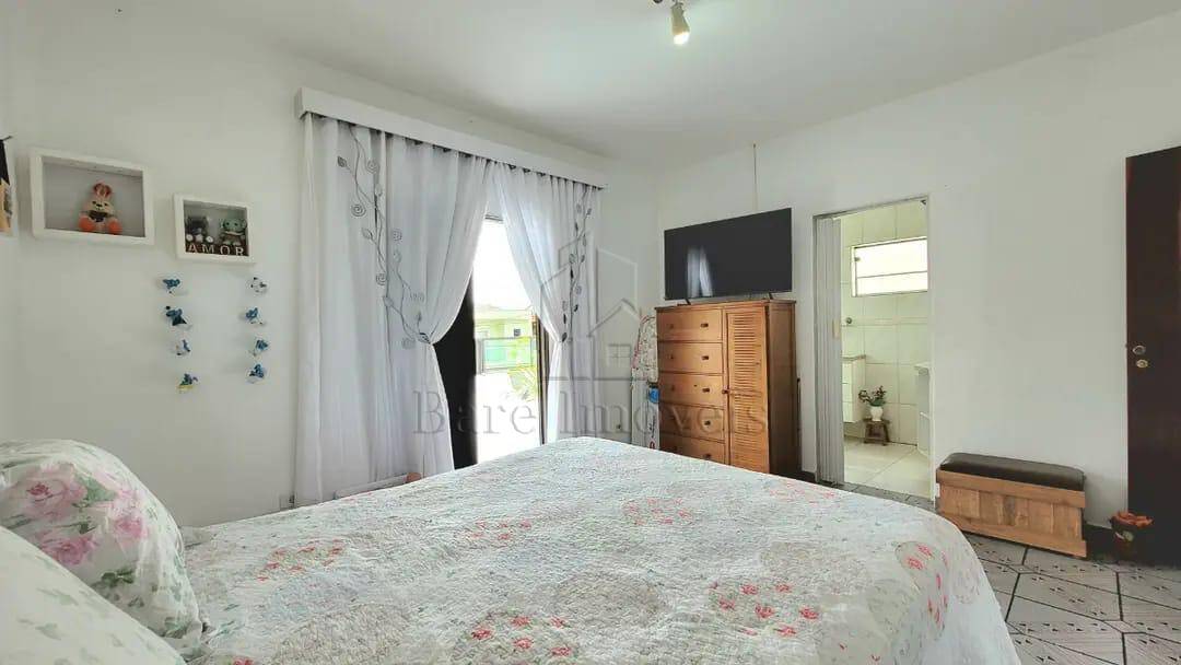 Sobrado à venda com 3 quartos, 245m² - Foto 46