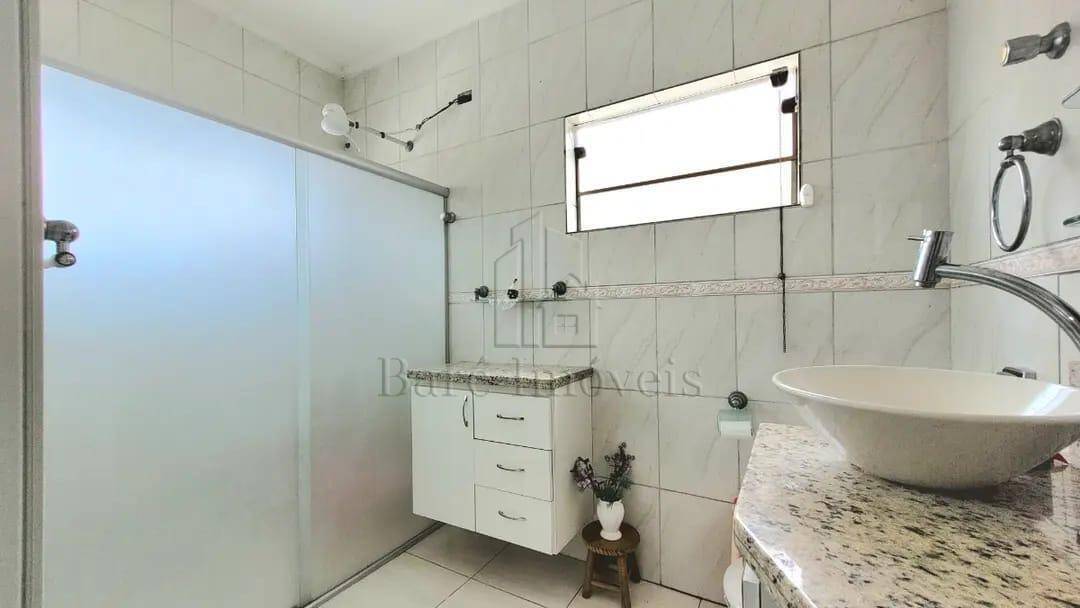 Sobrado à venda com 3 quartos, 245m² - Foto 47