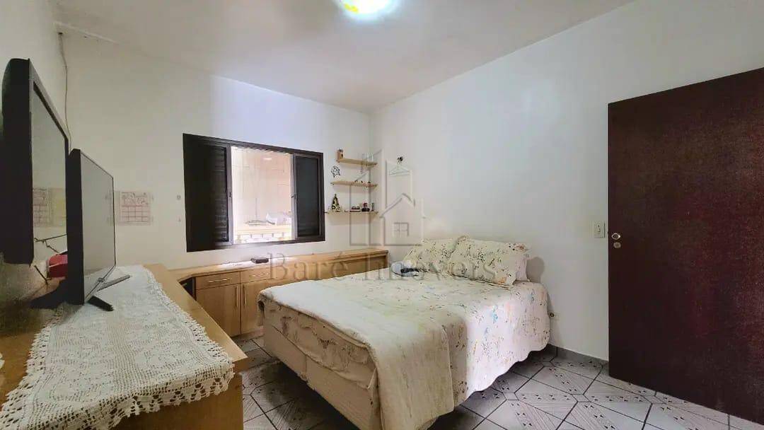 Sobrado à venda com 3 quartos, 245m² - Foto 59
