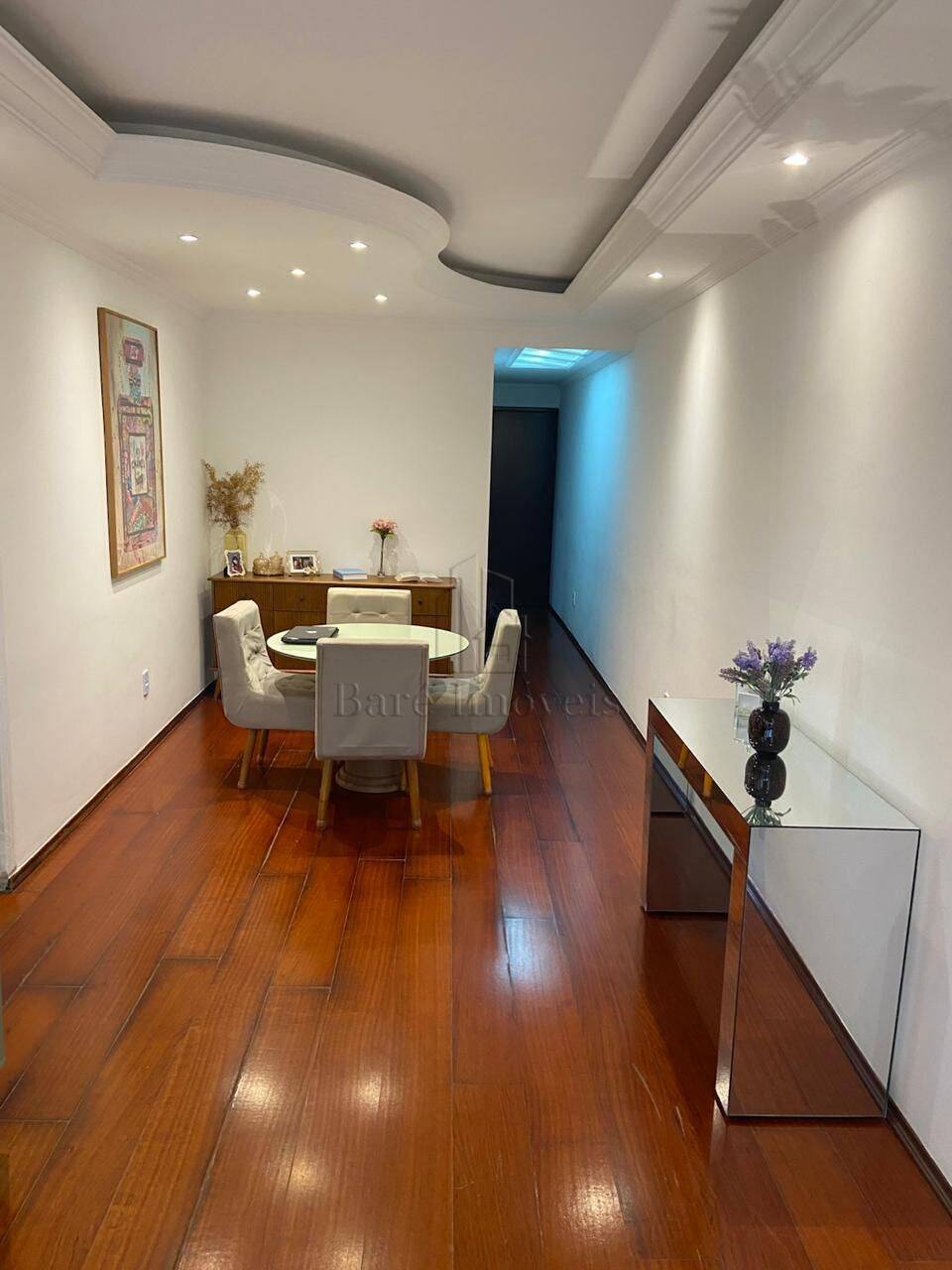 Apartamento, 3 quartos, 93 m² - Foto 1