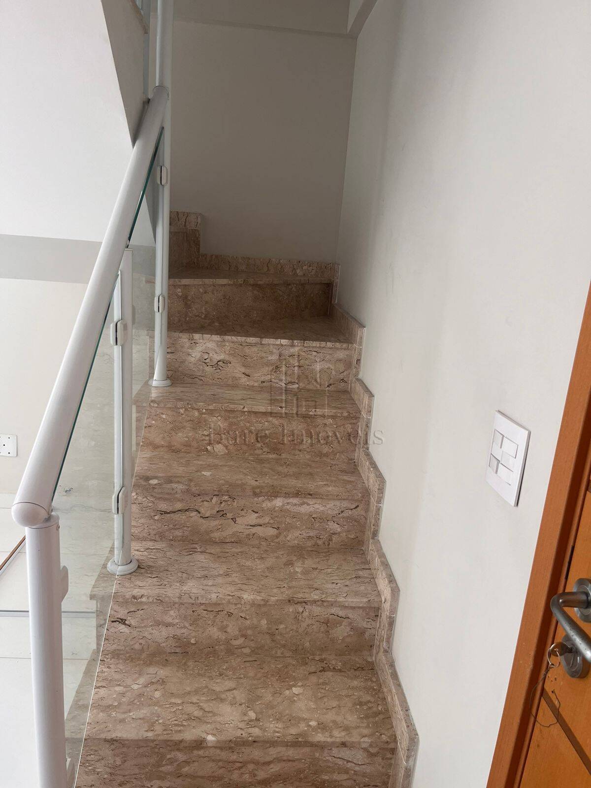 Apartamento à venda com 2 quartos, 98m² - Foto 13