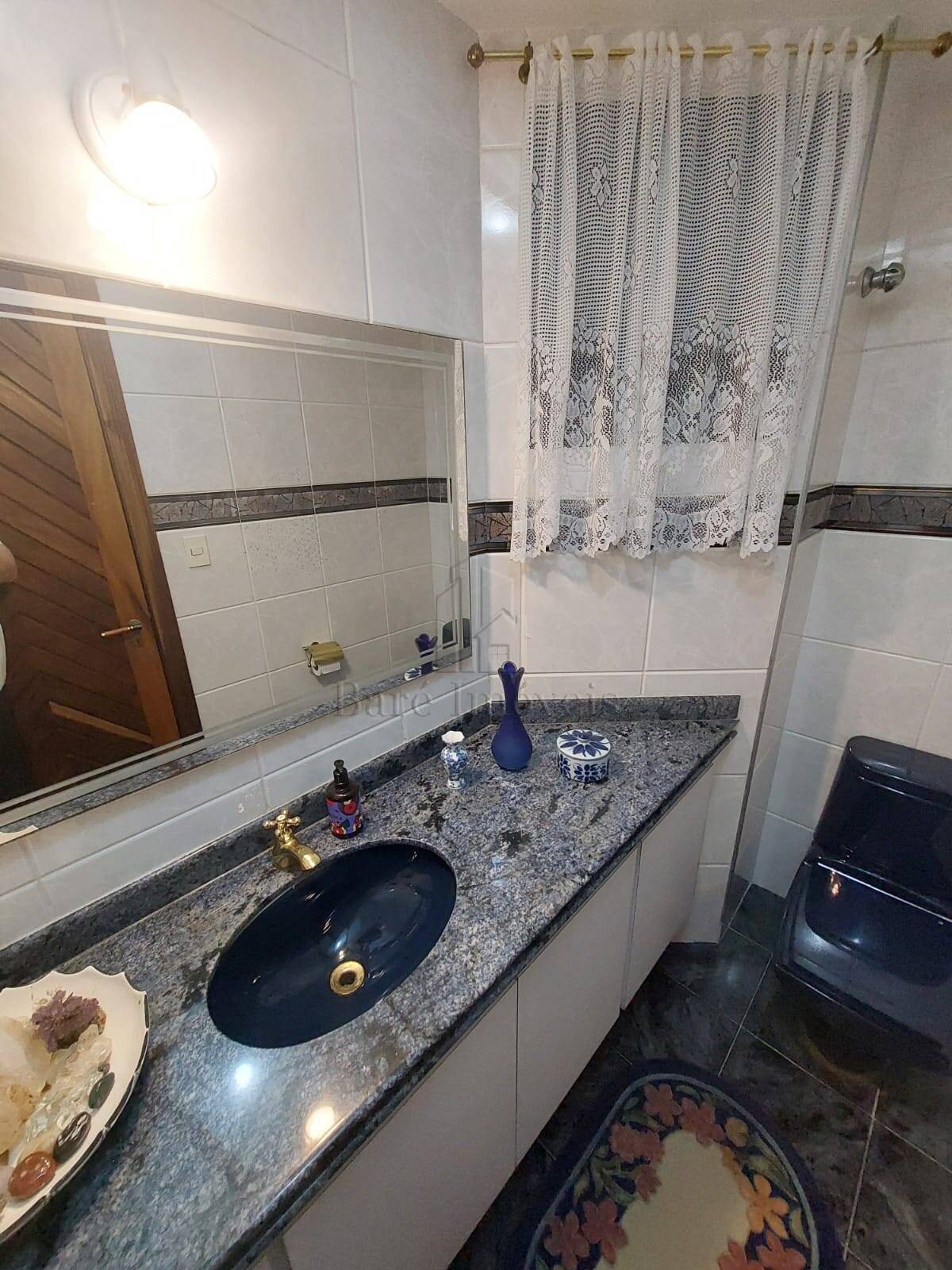 Apartamento, 3 quartos, 170 m² - Foto 2