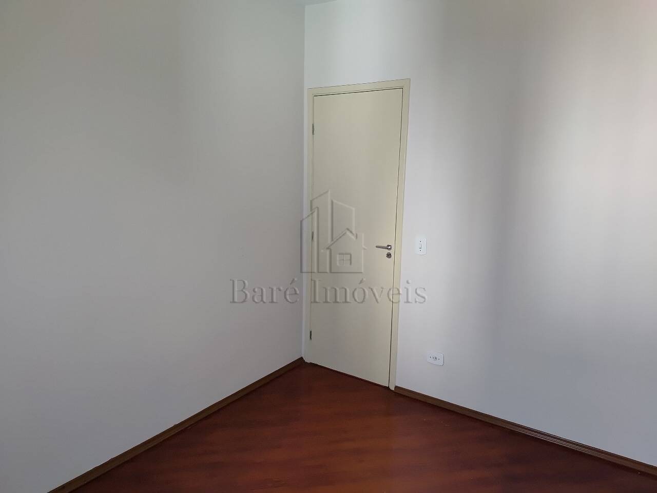 Apartamento para alugar com 3 quartos, 79m² - Foto 8
