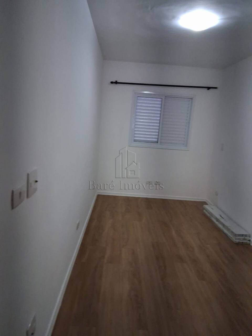Apartamento para alugar com 1 quarto, 50m² - Foto 5