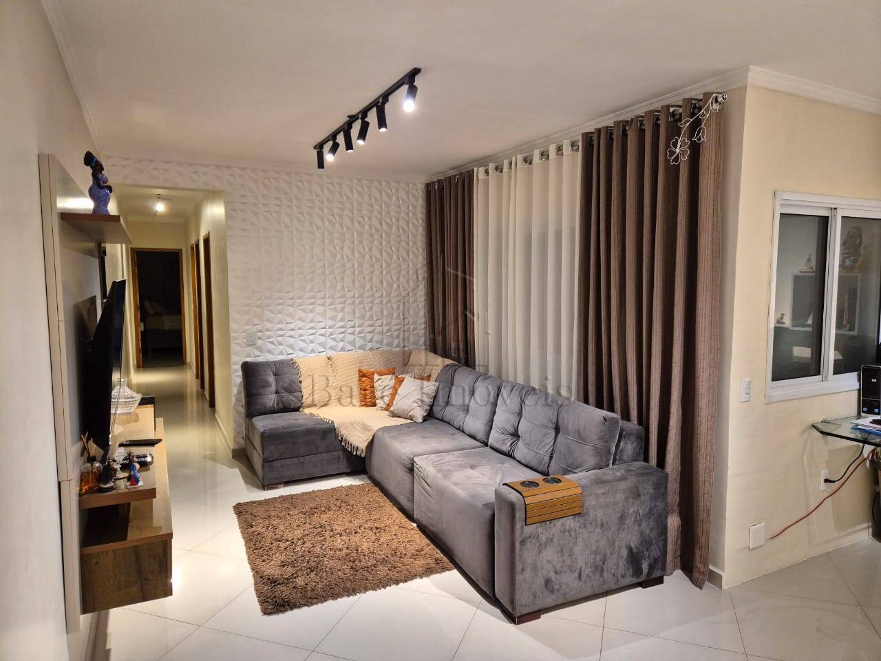 Apartamento, 3 quartos, 160 m² - Foto 1