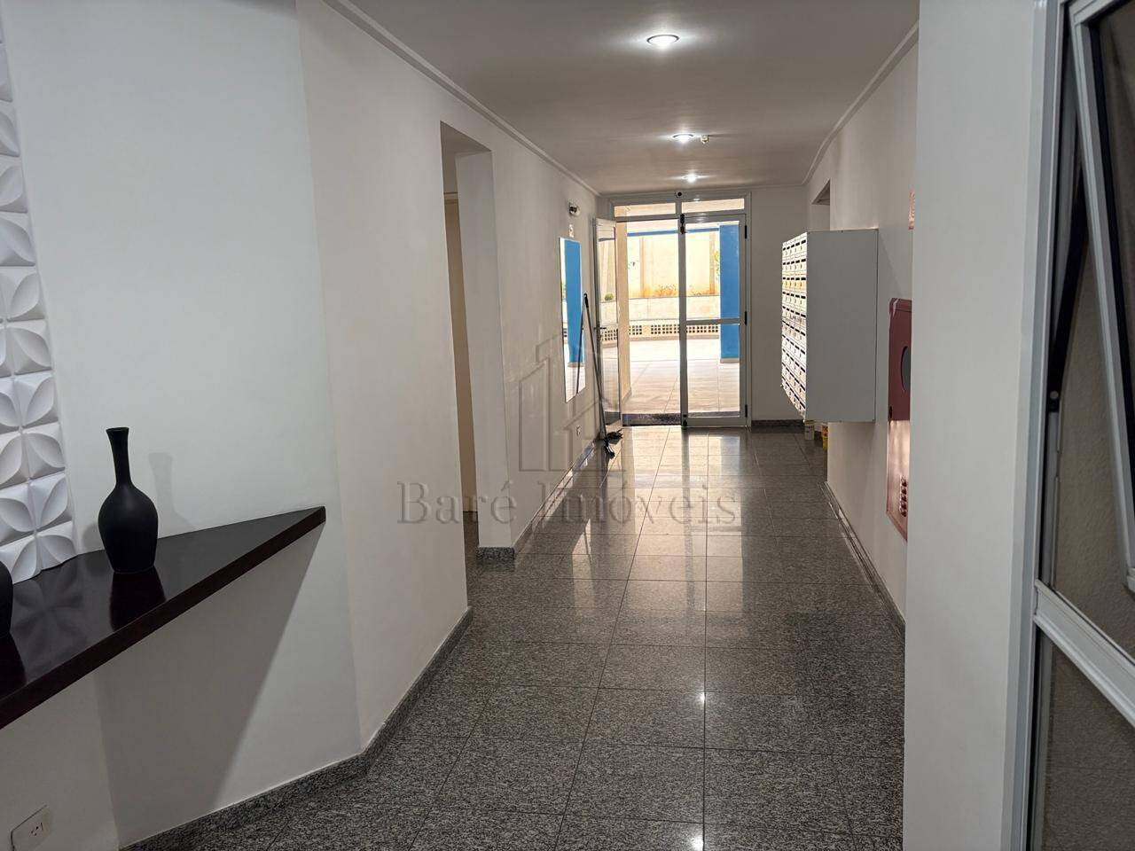 Apartamento à venda com 2 quartos, 60m² - Foto 23